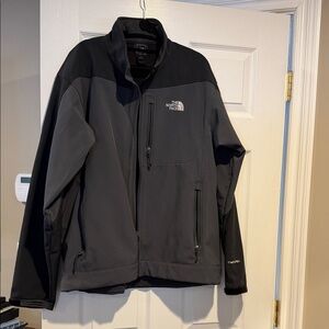 The North Face Men's Gray and Black Performance Jacket